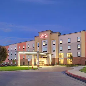 Hampton & Scioto Downs Hotel
